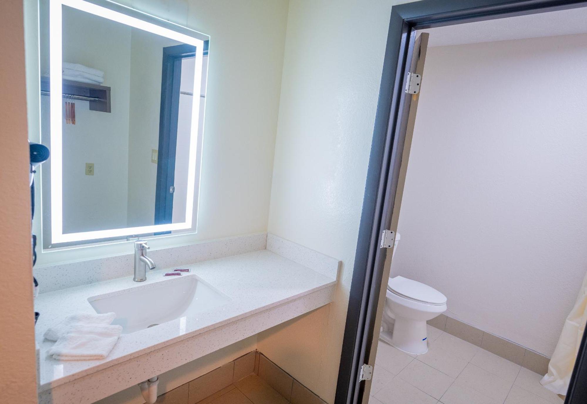 Blisspoint Inn, Kokomo Ngoại thất bức ảnh